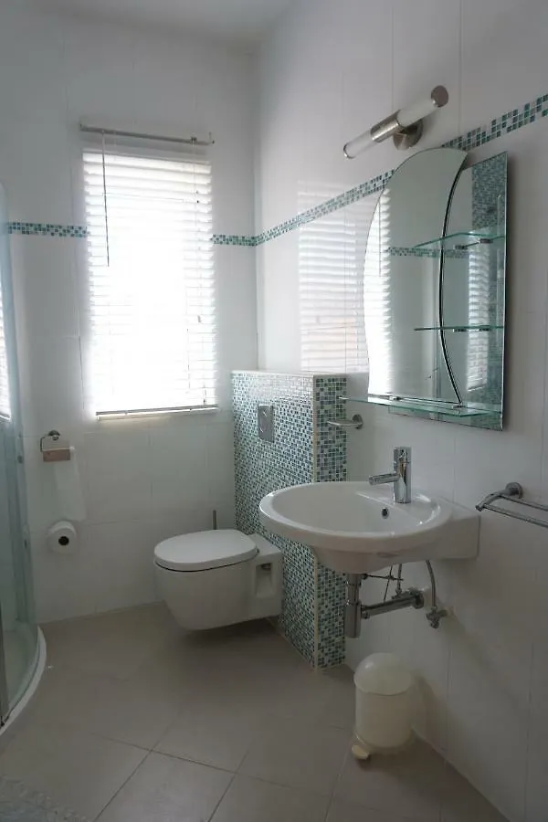 Self Contained Apartment With Private Kitchen Higher Heights, Barbados Christ Church