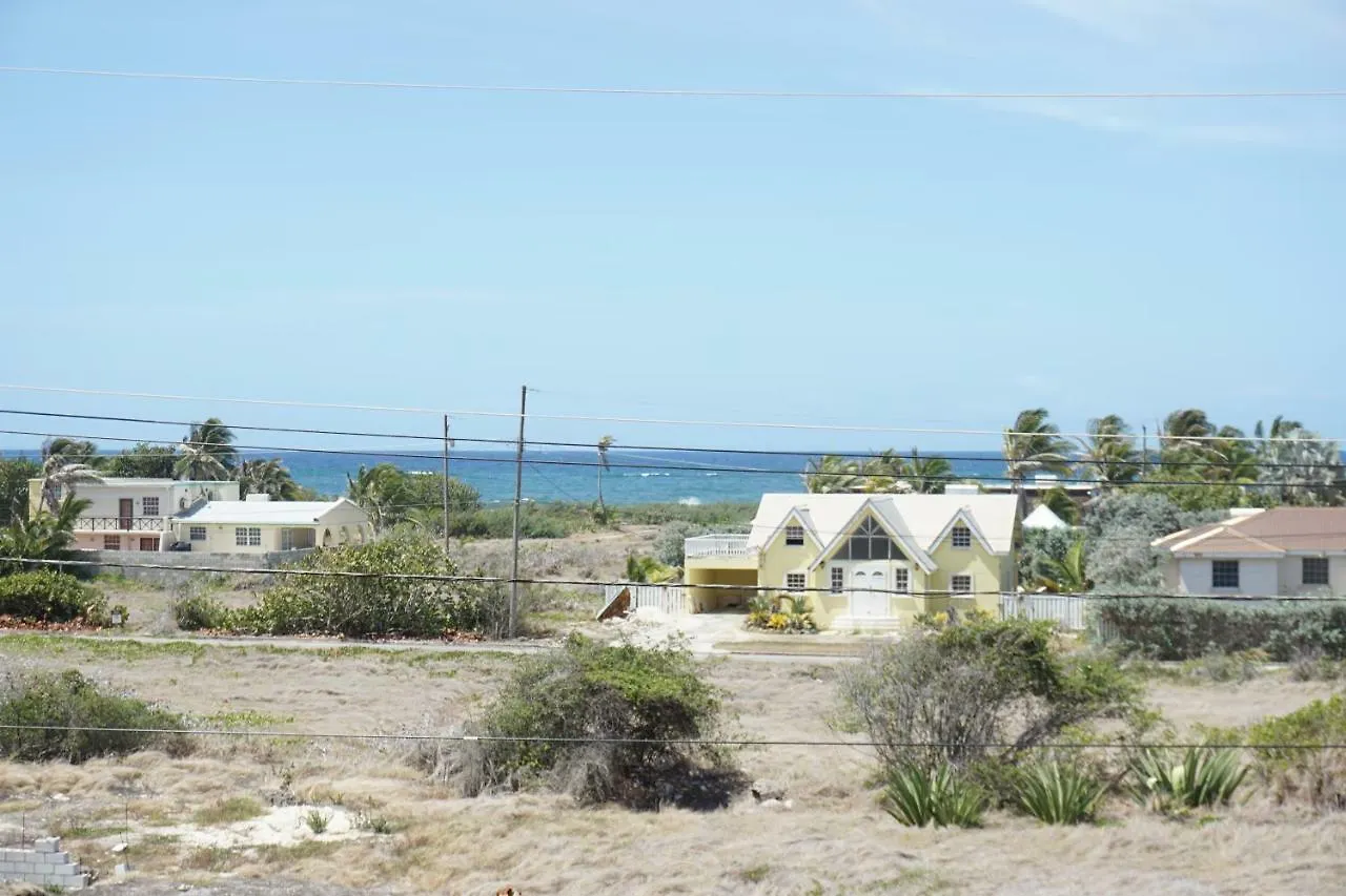 Self Contained Apartment With Private Kitchen Higher Heights, Barbados クライストチャーチ バルバドス
